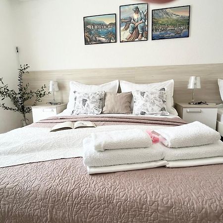 Apartments Irma Baška Voda Extérieur photo