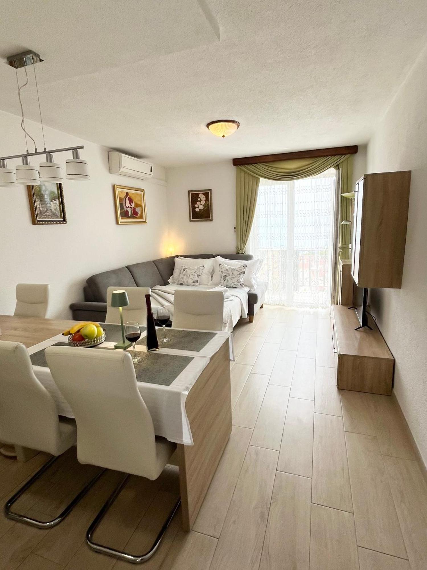 Apartments Irma Baška Voda Extérieur photo