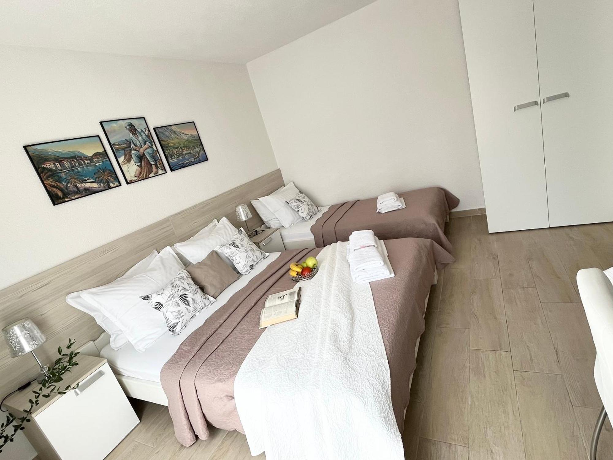 Apartments Irma Baška Voda Extérieur photo