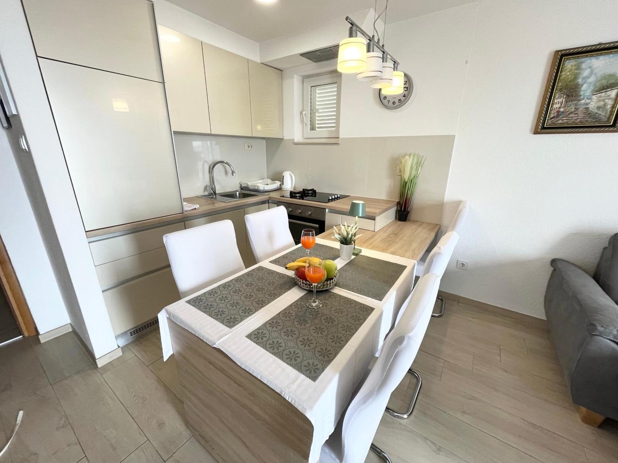 Apartments Irma Baška Voda Extérieur photo
