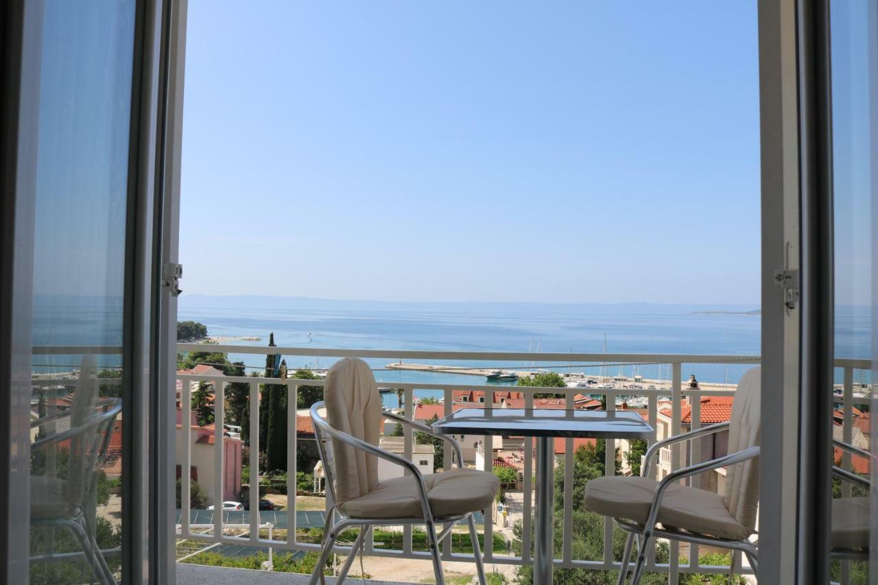 Apartments Irma Baška Voda Extérieur photo